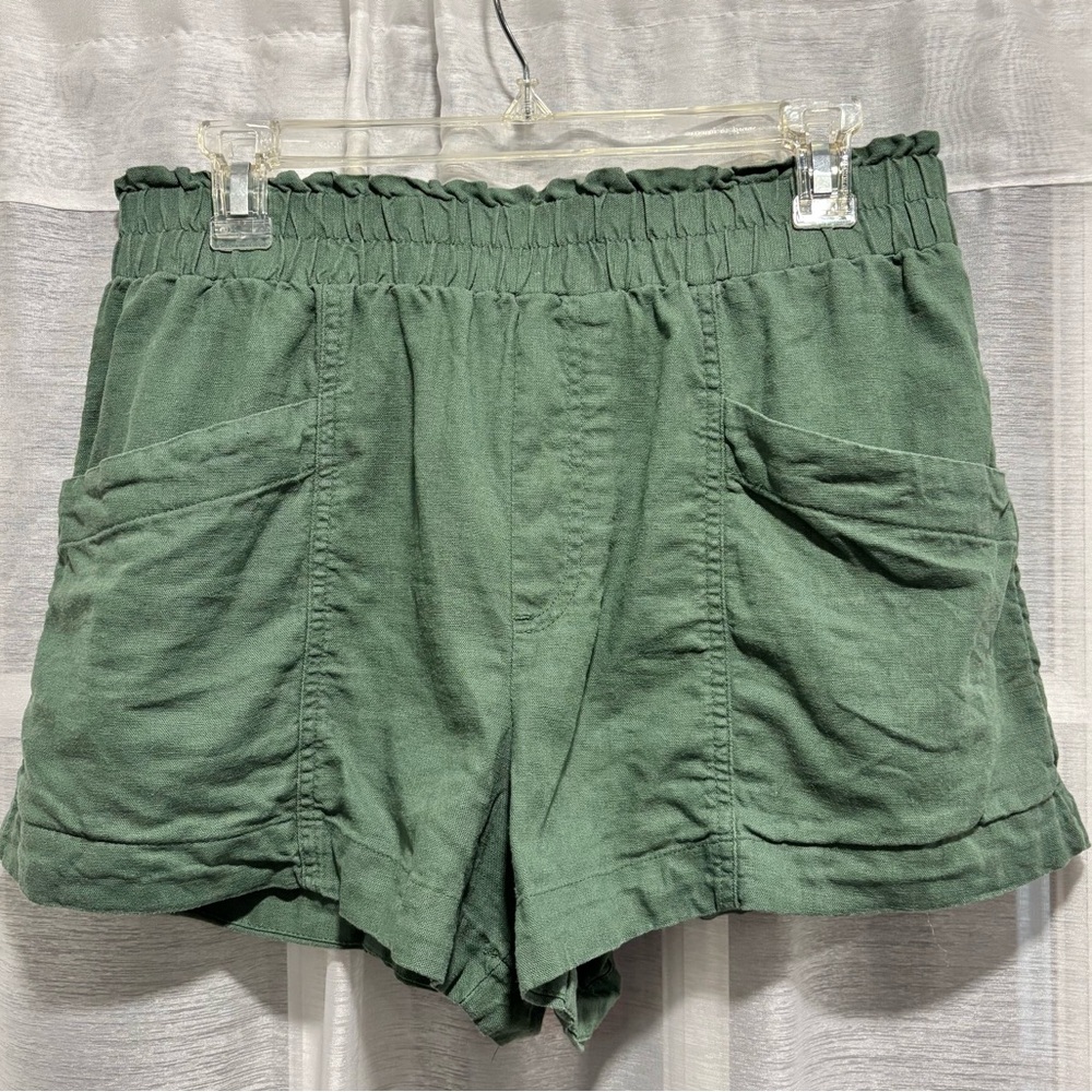 a new day Olive Green High-Waist Casual Shorts